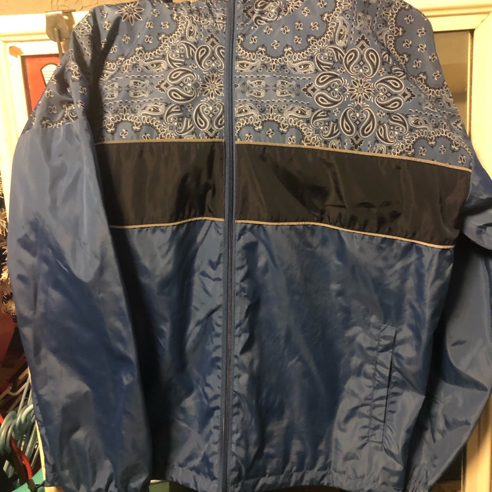 windbreaker